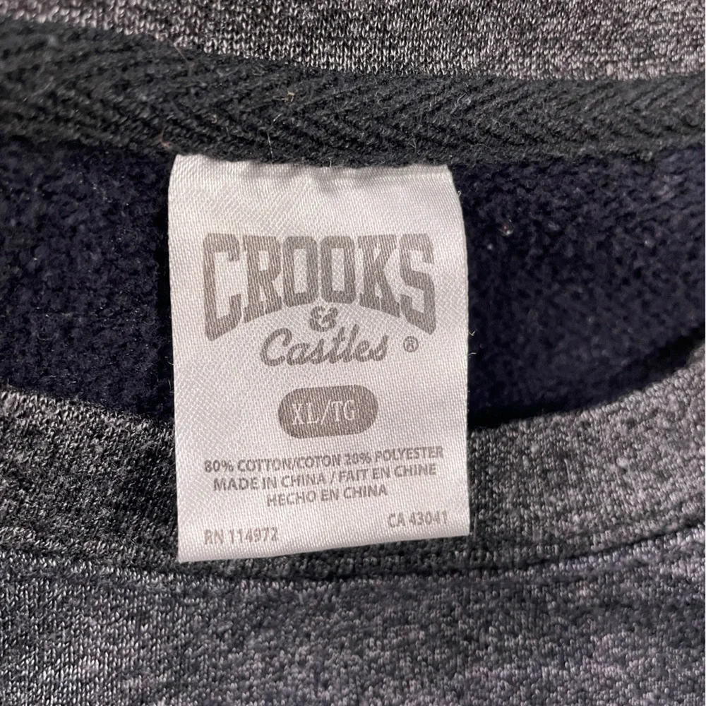 Crooks & Castles heather grey crew neck graphic sweatshirt sz XL